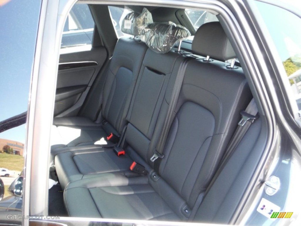 2016 Audi Q5 2.0 TFSI Premium quattro Rear Seat Photo #106550740