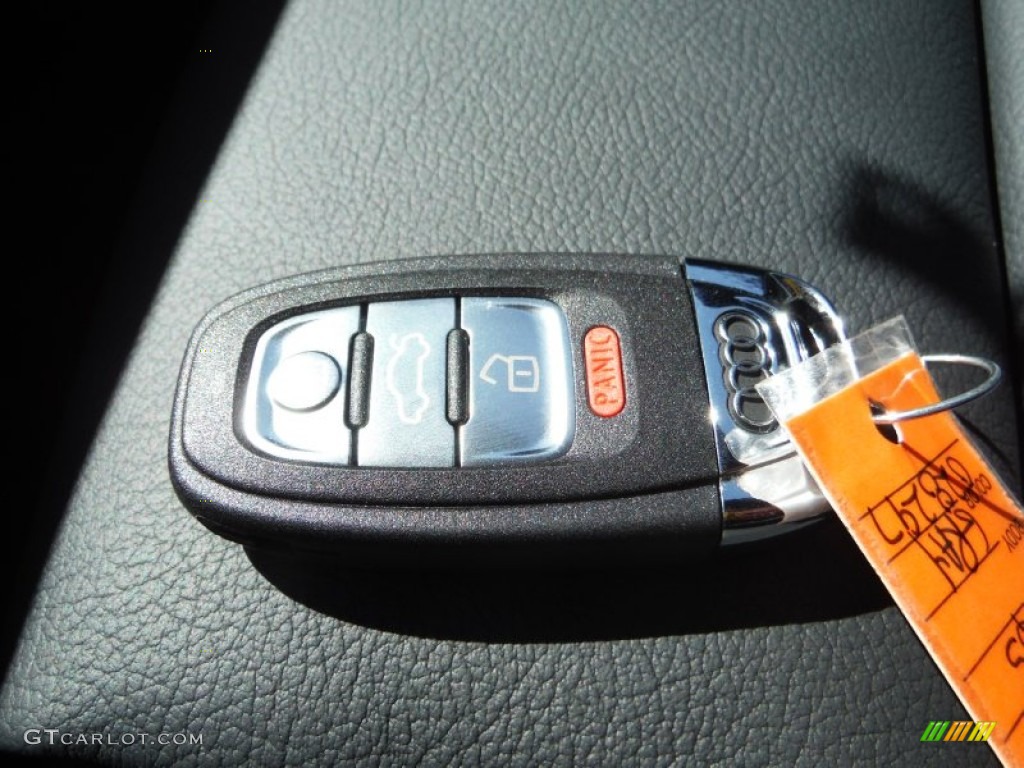 2016 Audi Q5 2.0 TFSI Premium quattro Keys Photo #106550788