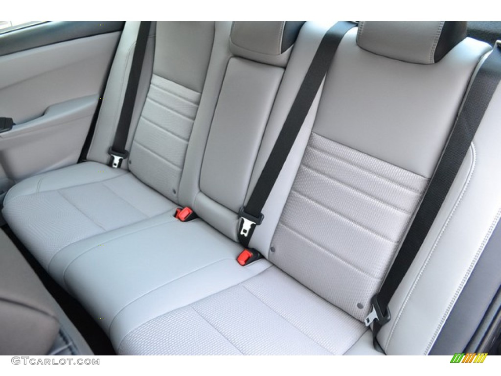 Ash Interior 2016 Toyota Camry SE Photo #106552312