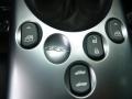 Ebony Black Controls Photo for 2005 Chevrolet SSR #106555486