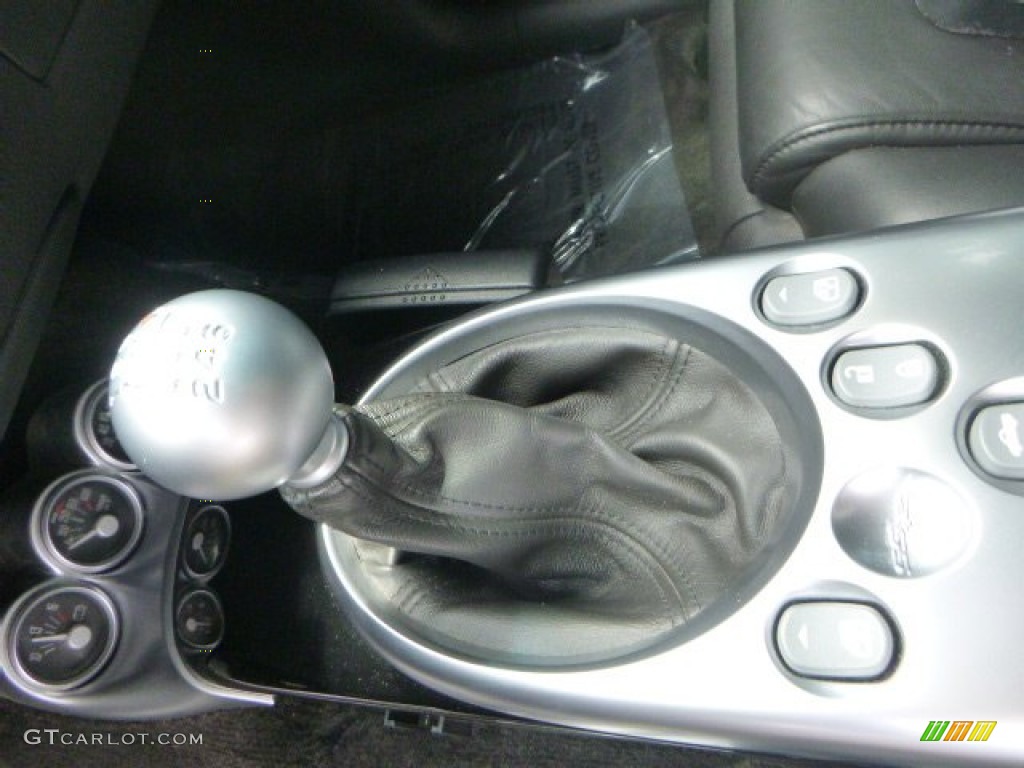 2005 Chevrolet SSR Standard SSR Model 6 Speed Manual Transmission Photo #106555515