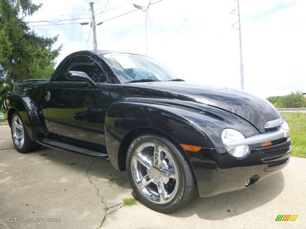 Smokin' Asphalt Black 2005 Chevrolet SSR Standard SSR Model Exterior Photo #106555598