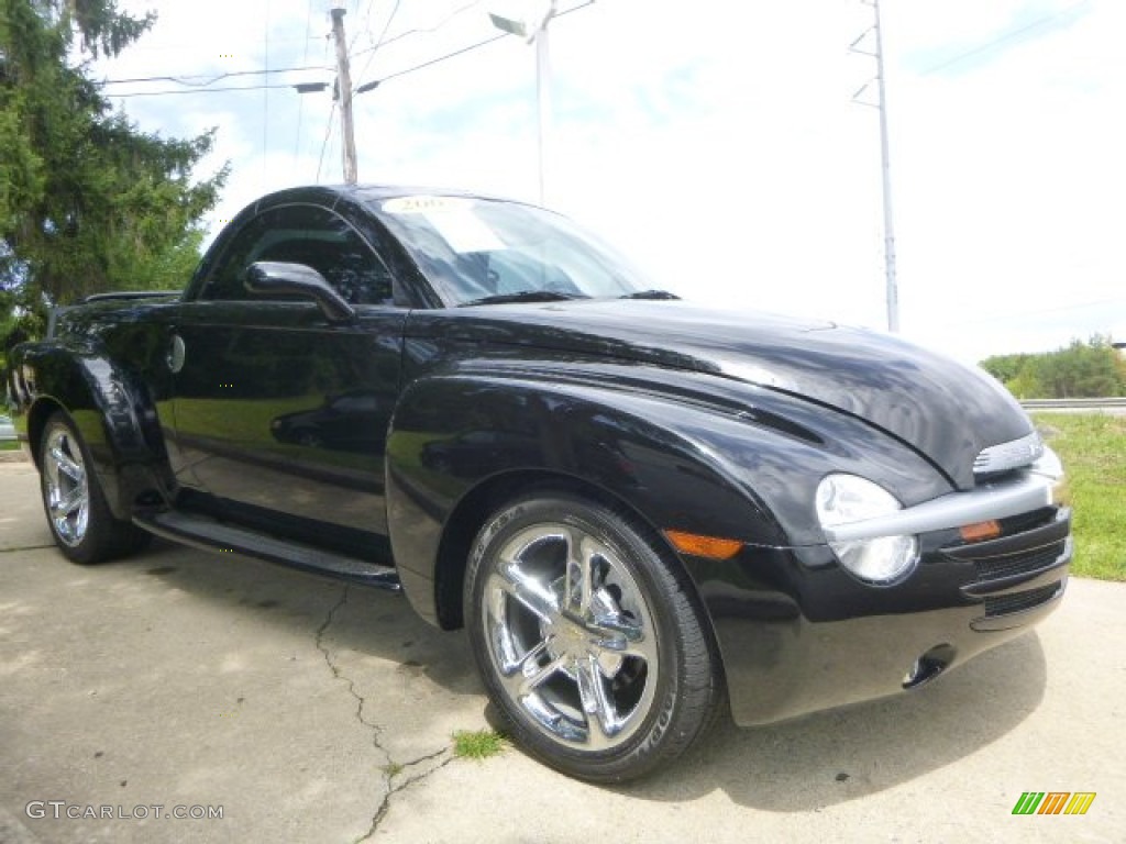 2005 Chevrolet SSR Standard SSR Model Exterior Photos