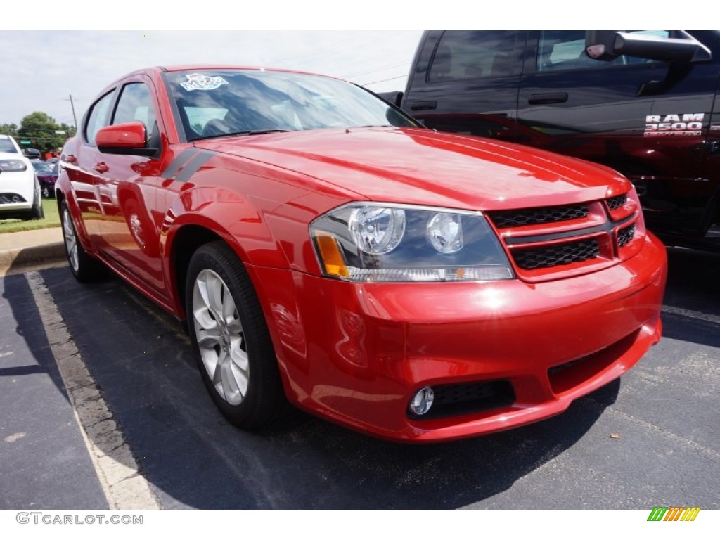 2014 Avenger R/T - Redline 2-Coat Pearl / R/T Black photo #2