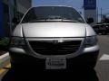 2002 Bright Silver Metallic Chrysler Voyager eC  photo #2