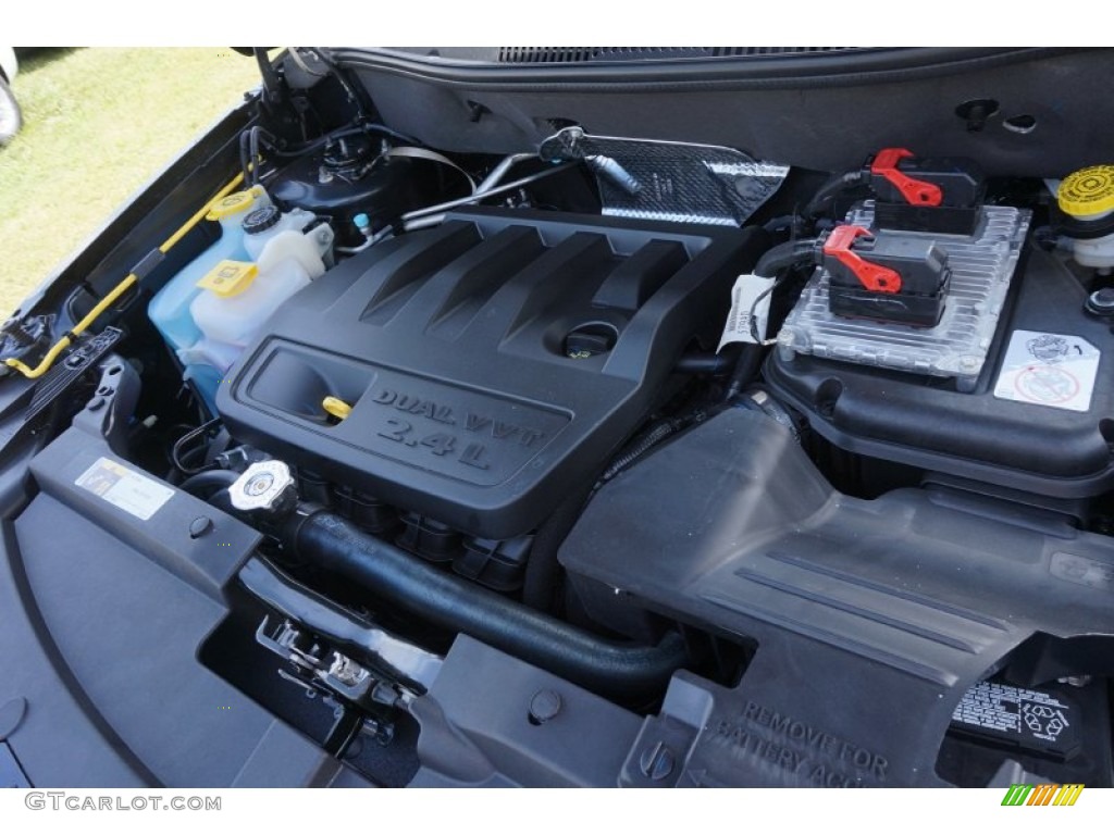 2016 Jeep Compass Sport Engine Photos