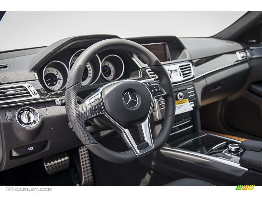 2016 Mercedes-Benz E 350 Sedan Black Dashboard Photo #106564030