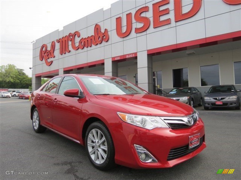 2012 Camry XLE - Barcelona Red Metallic / Ivory photo #2