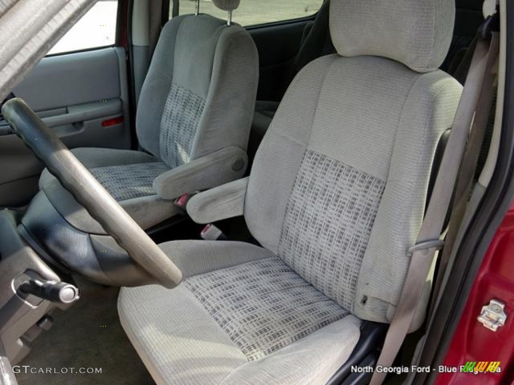 2005 Venture LS - Sport Red Metallic / Medium Gray photo #6