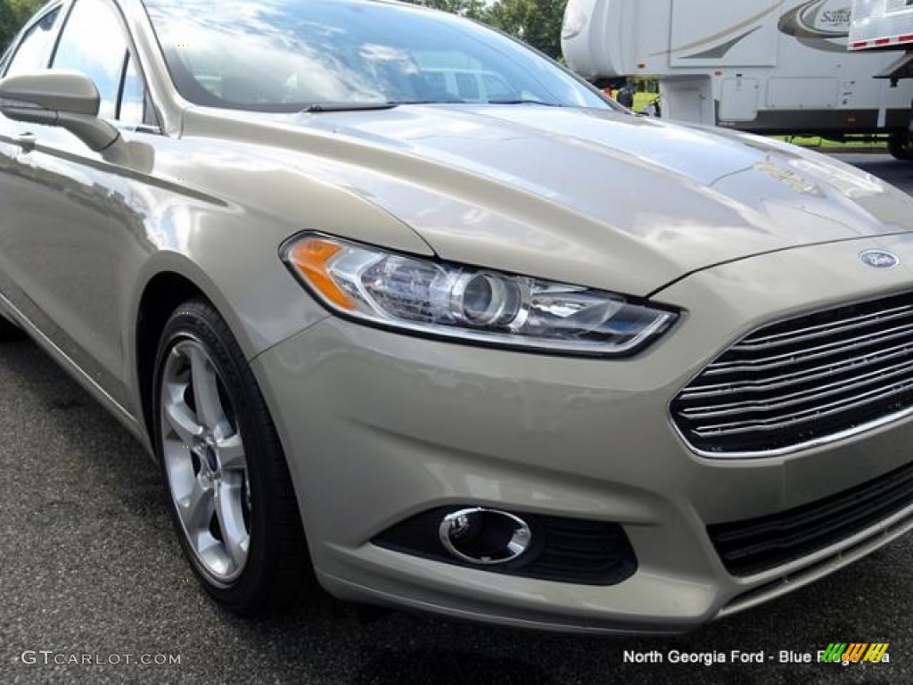 2016 Fusion SE - Tectonic Metallic / Charcoal Black photo #34