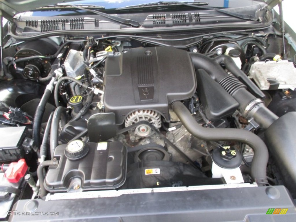 2006 Grand Marquis GS - Light Tundra Metallic / Light Camel photo #17