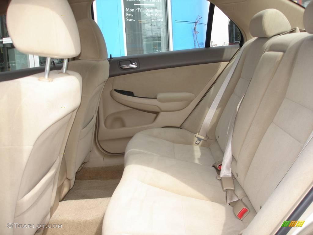 2006 Accord LX Sedan - Desert Mist Metallic / Ivory photo #6