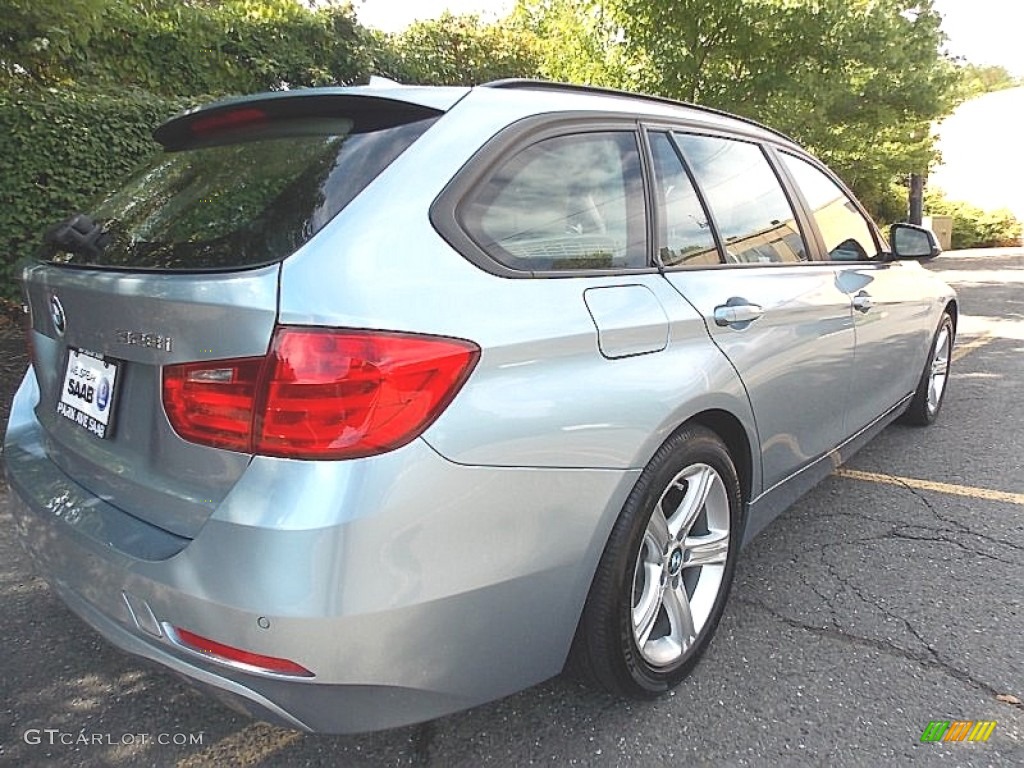 2014 3 Series 328i xDrive Sports Wagon - Liquid Blue Metallic / Venetian Beige photo #5