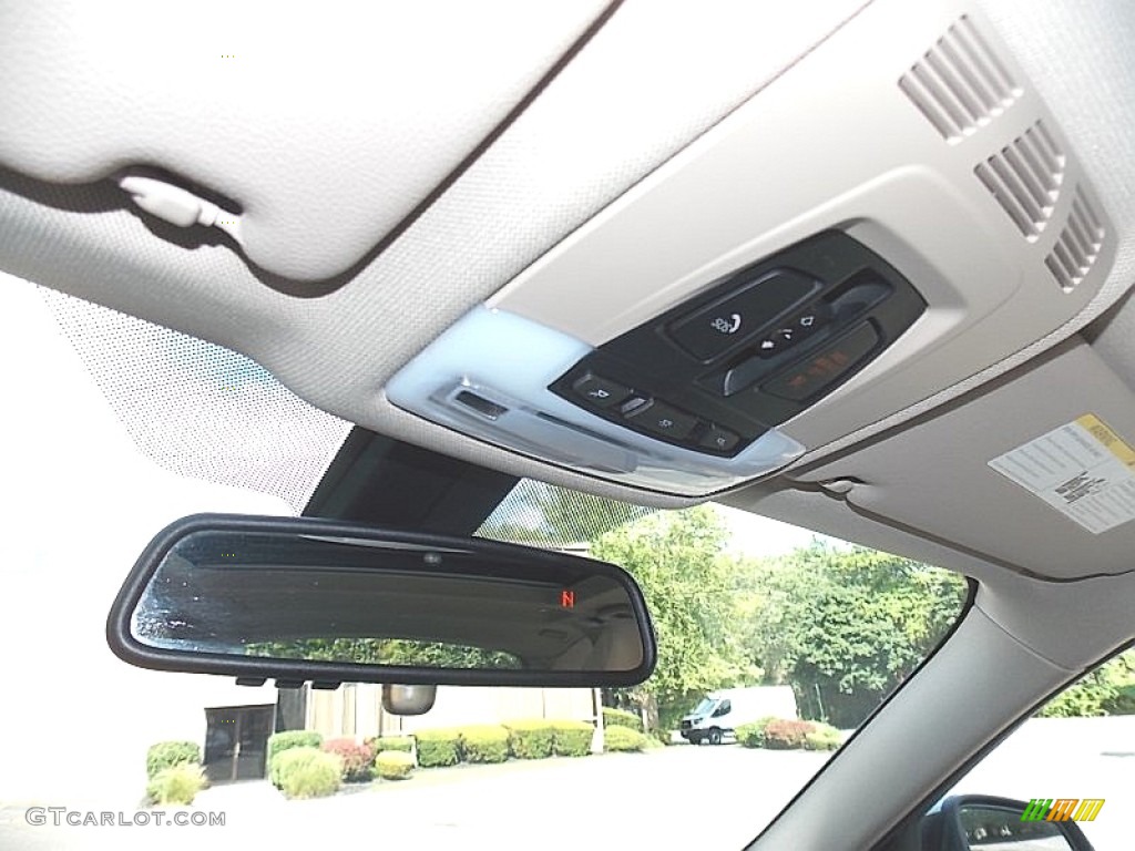 2014 3 Series 328i xDrive Sports Wagon - Liquid Blue Metallic / Venetian Beige photo #34