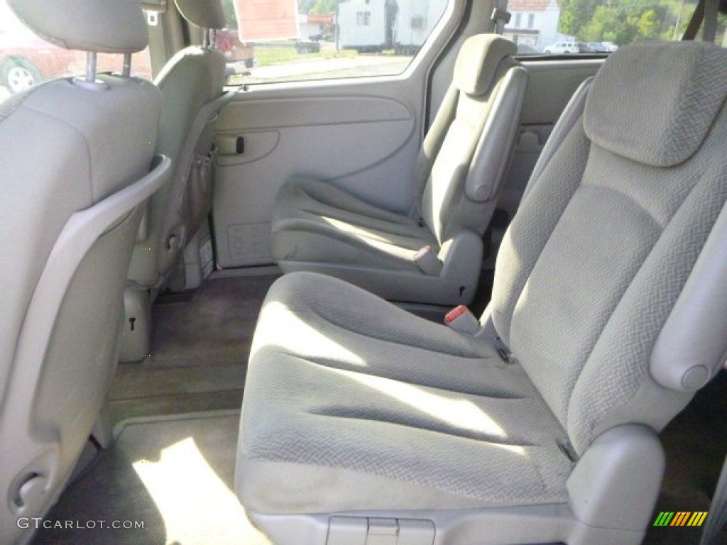 2005 Grand Caravan SXT - Linen Gold Metallic / Dark Khaki/Light Graystone photo #13