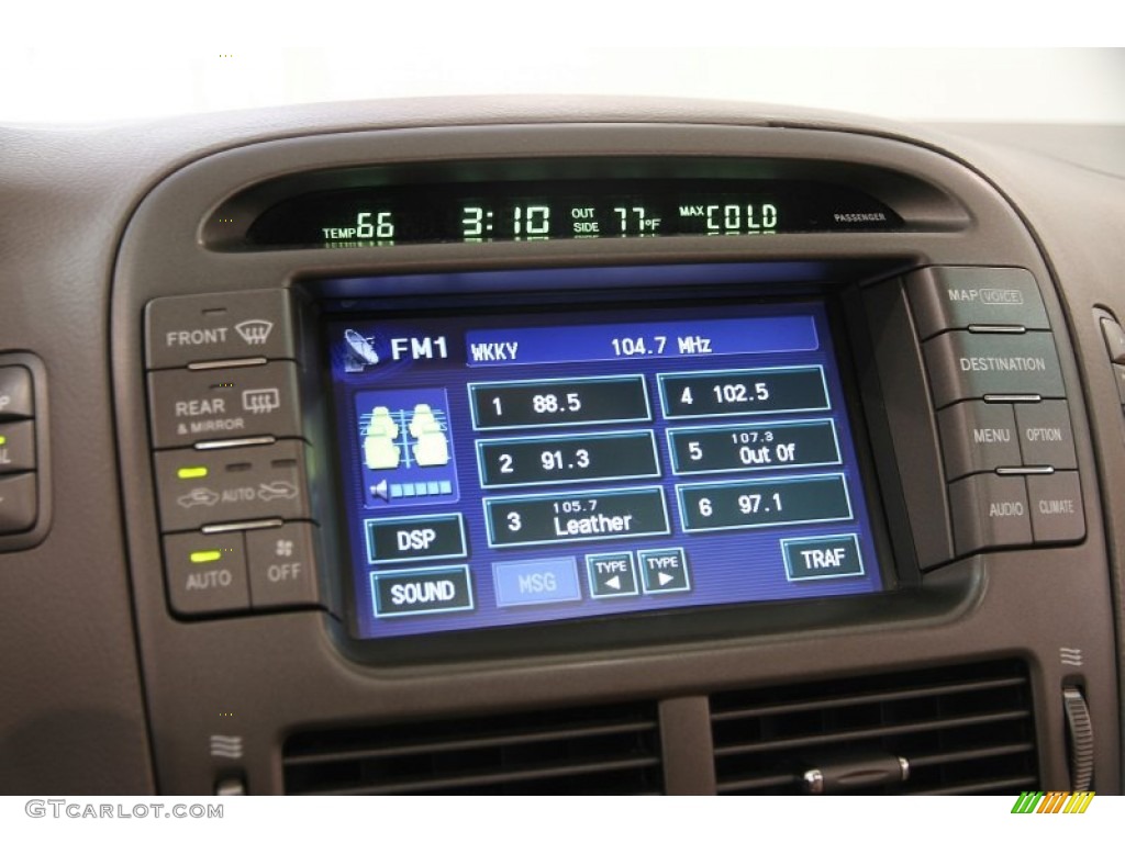 2004 Lexus LS 430 Controls Photos