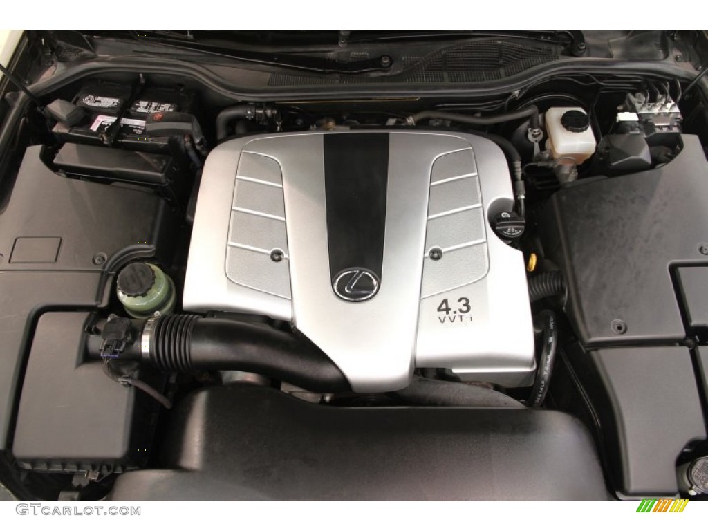 2004 Lexus LS 430 Engine Photos