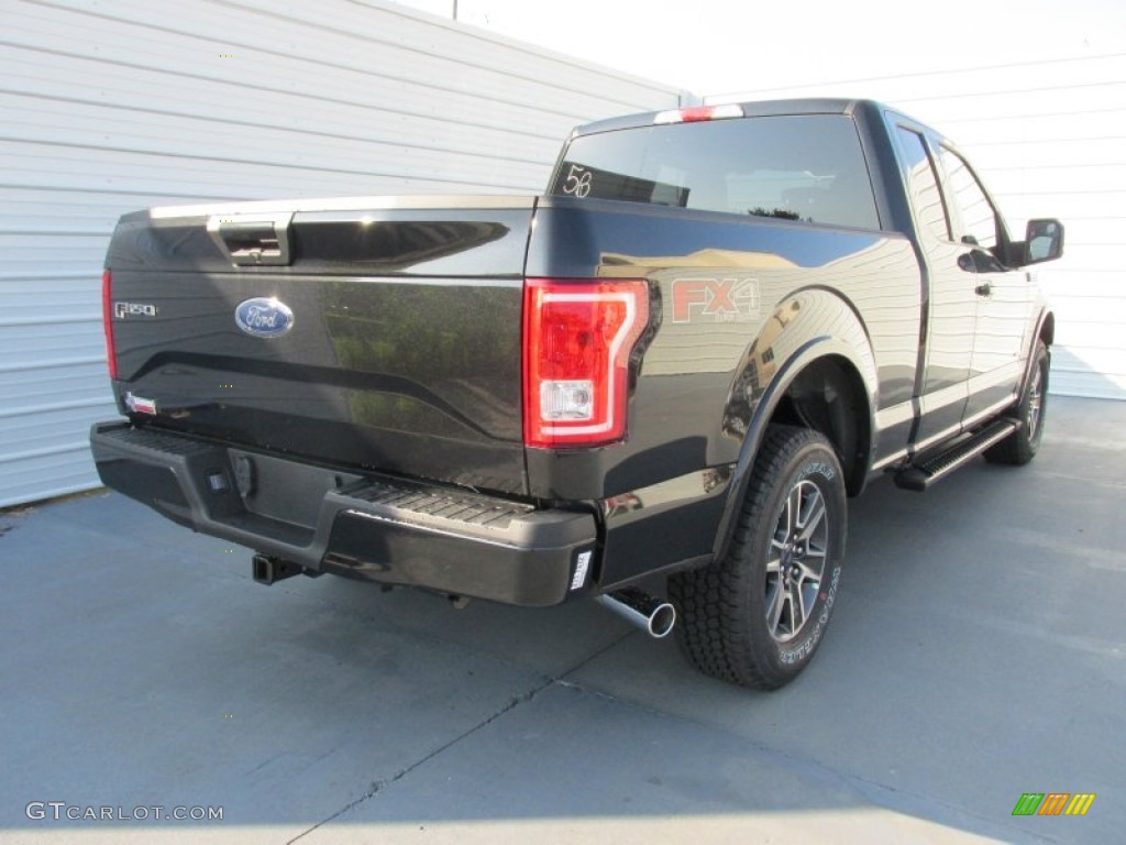 2015 F150 XLT SuperCab 4x4 - Tuxedo Black Metallic / Black photo #4