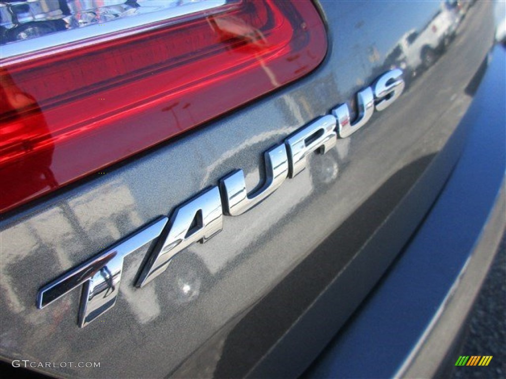 2015 Taurus SE - Magnetic Metallic / Dune photo #5