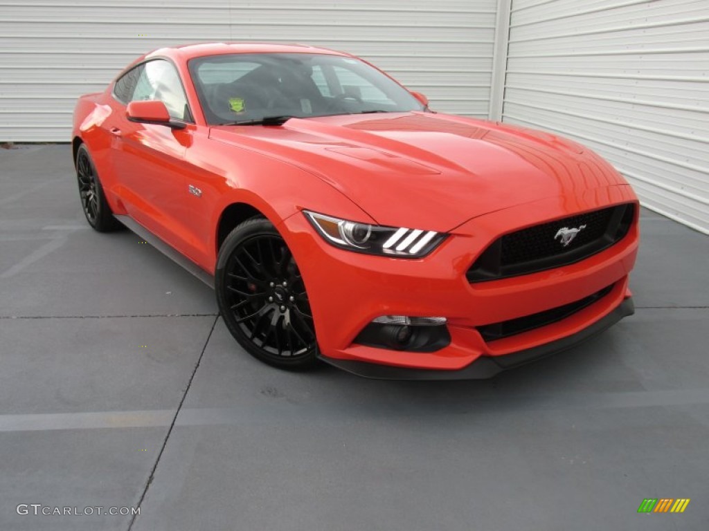 2015 Ford Mustang GT Premium Coupe Exterior Photos
