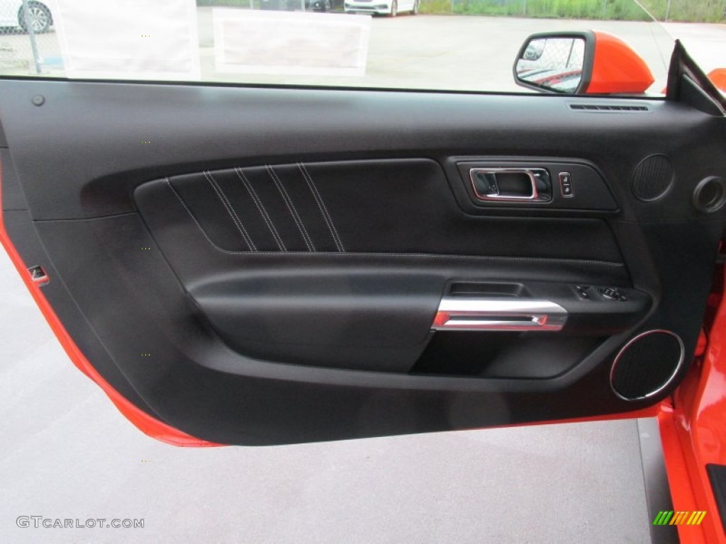 2015 Ford Mustang GT Premium Coupe Door Panel Photos