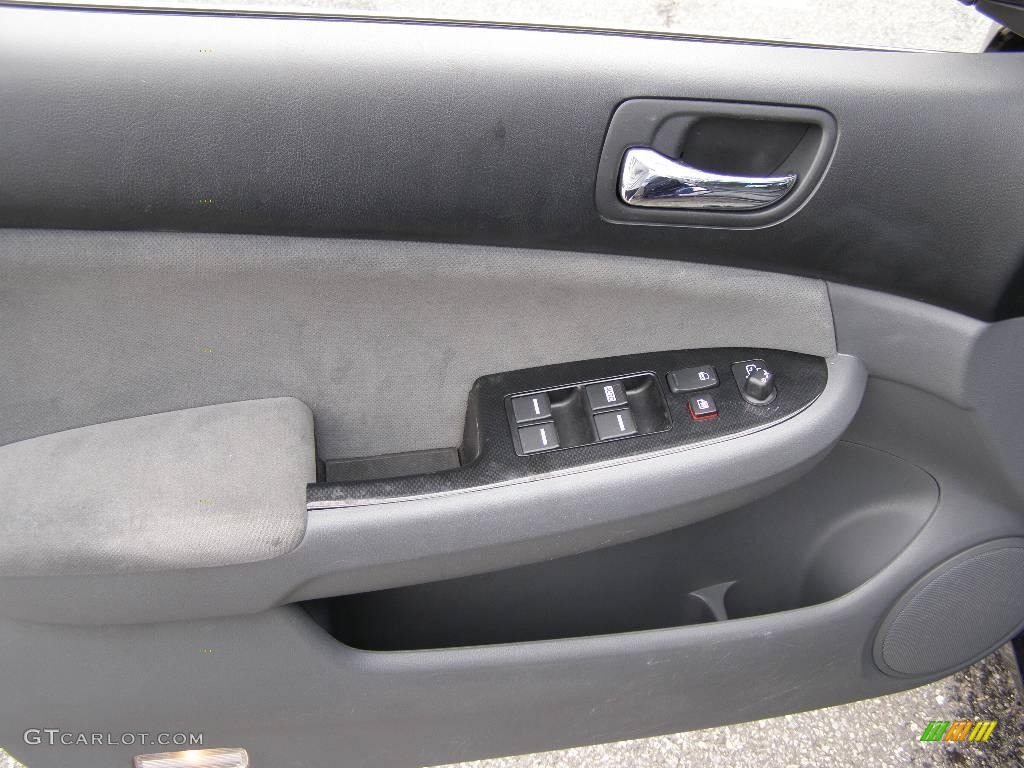 2006 Accord SE Sedan - Royal Blue Pearl / Gray photo #8