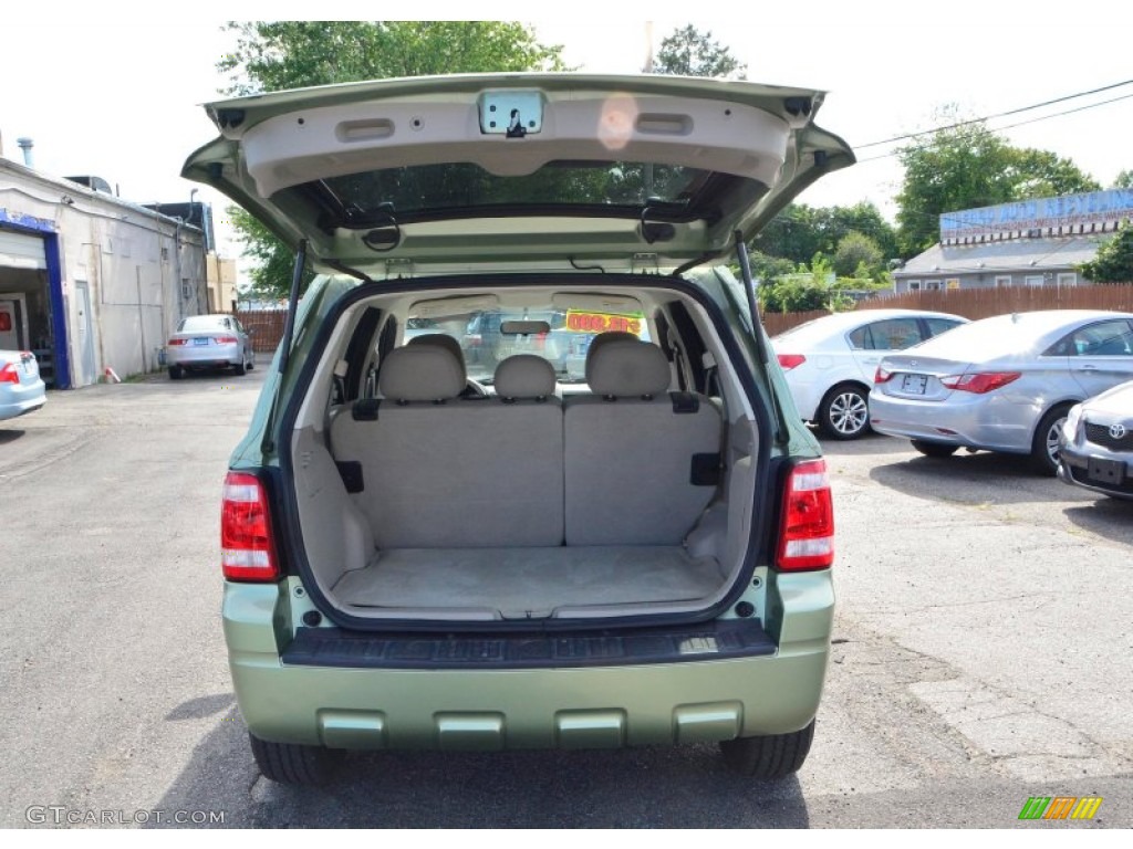 2008 Escape Hybrid 4WD - Kiwi Green Metallic / Stone photo #8
