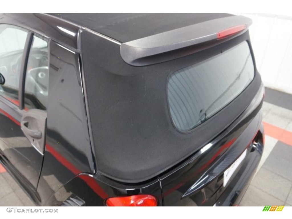 2009 fortwo passion cabriolet - Deep Black / Design Beige photo #14