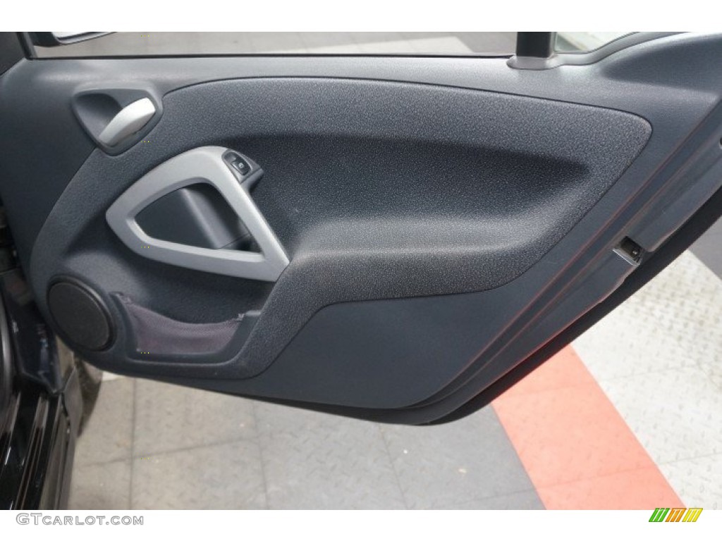 2009 fortwo passion cabriolet - Deep Black / Design Beige photo #23