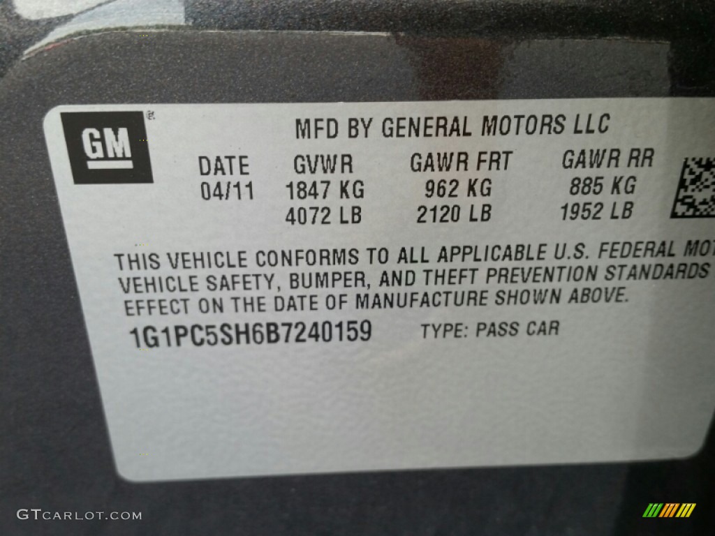 2011 Cruze LS - Taupe Gray Metallic / Jet Black/Medium Titanium photo #17