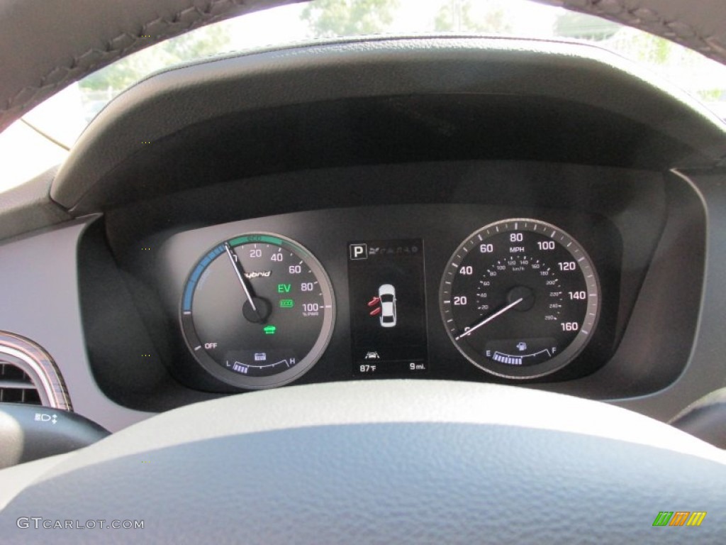 2016 Sonata Hybrid Limited - Eclipse Black / Beige photo #34