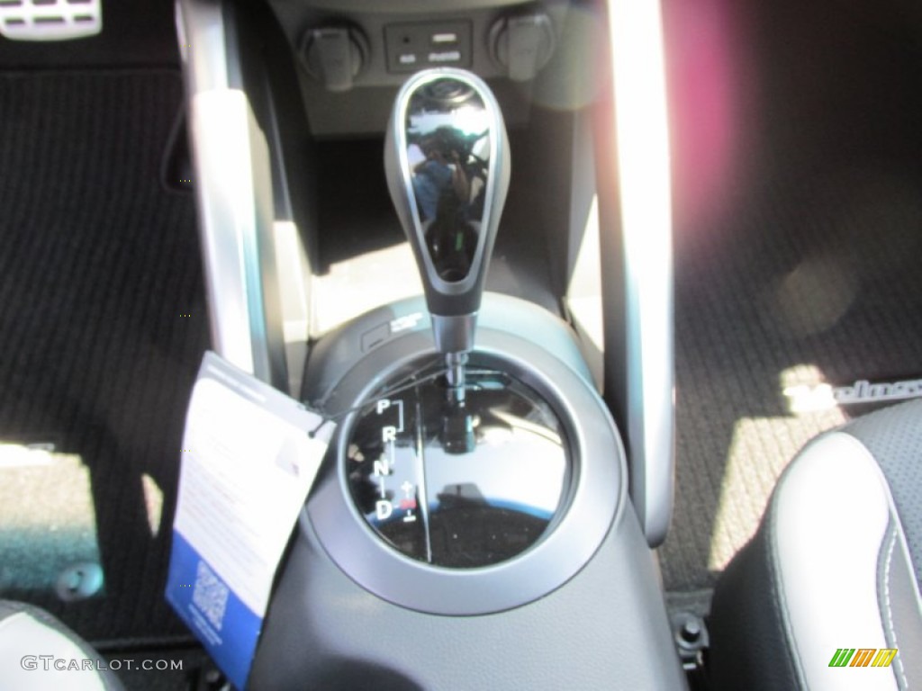 2015 Veloster Turbo - Elite White / Black photo #29