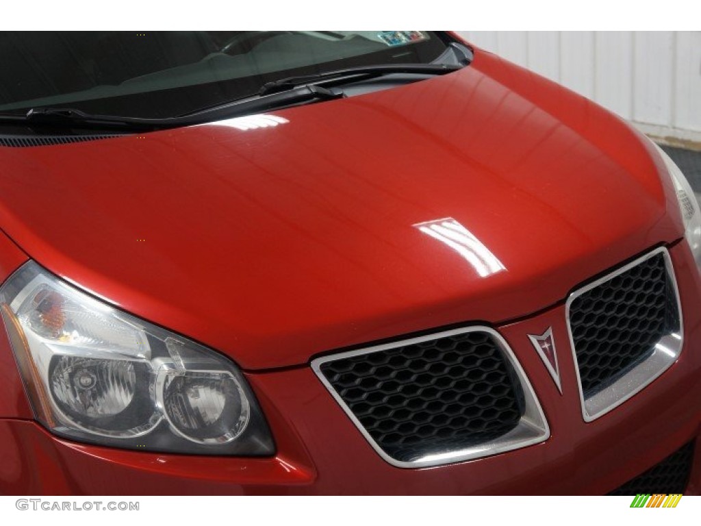 2009 Vibe GT - Red Hot Metallic / Ebony photo #37