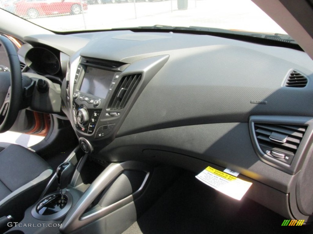 2015 Veloster Turbo - Vitamin C / Black photo #16