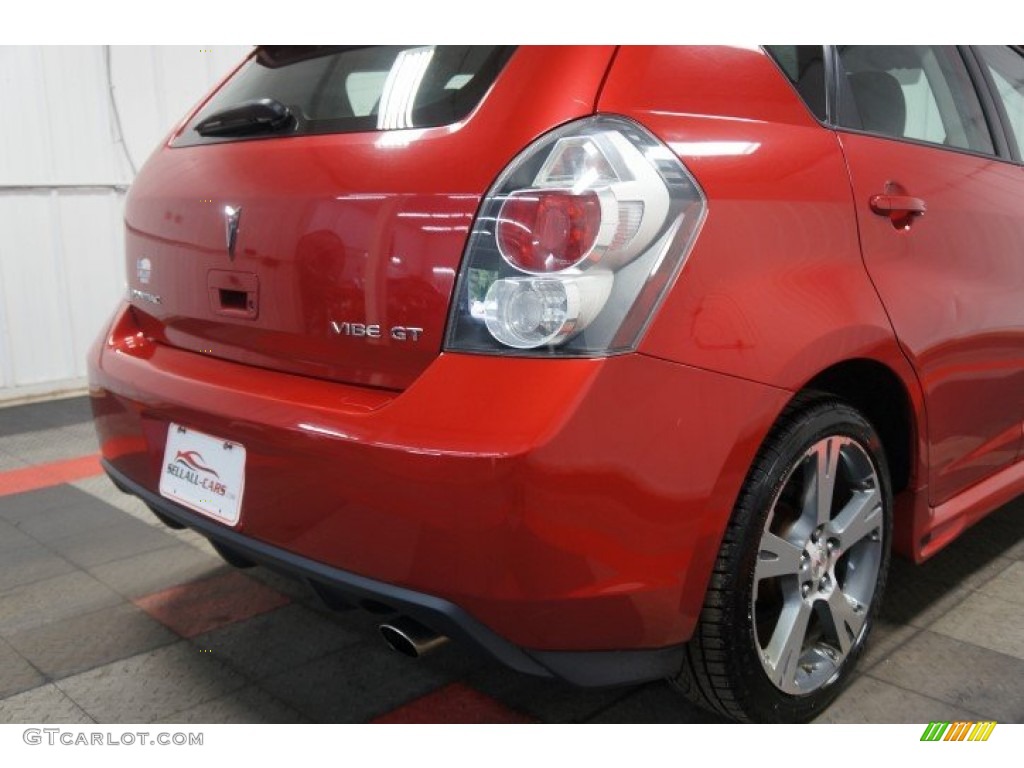 2009 Vibe GT - Red Hot Metallic / Ebony photo #50