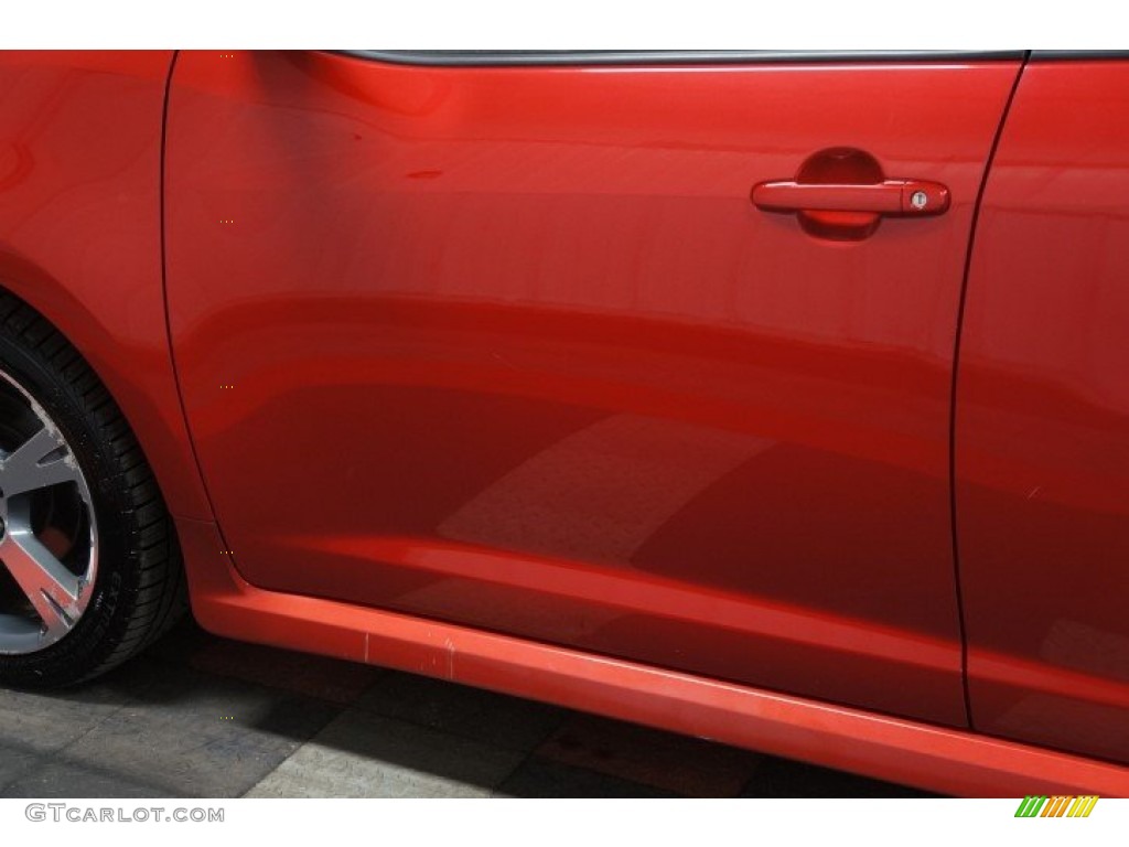 2009 Vibe GT - Red Hot Metallic / Ebony photo #58