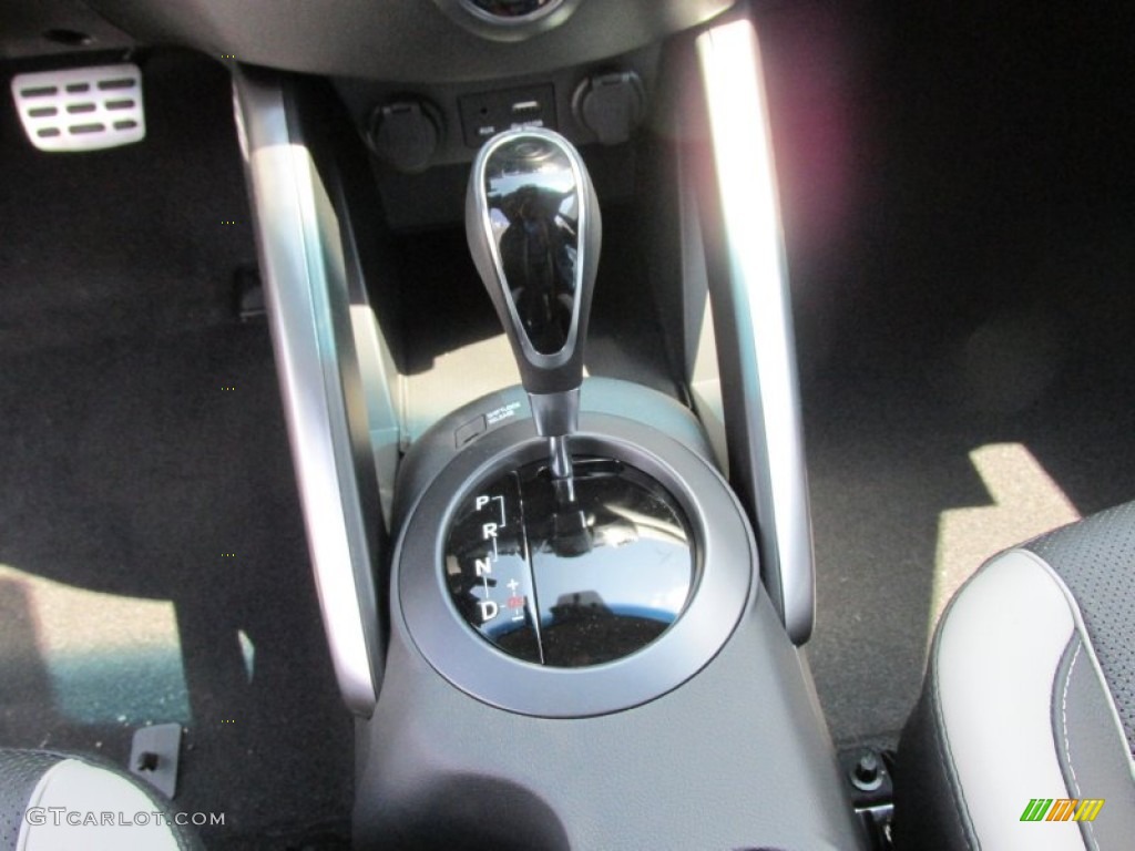 2015 Veloster Turbo - Vitamin C / Black photo #28