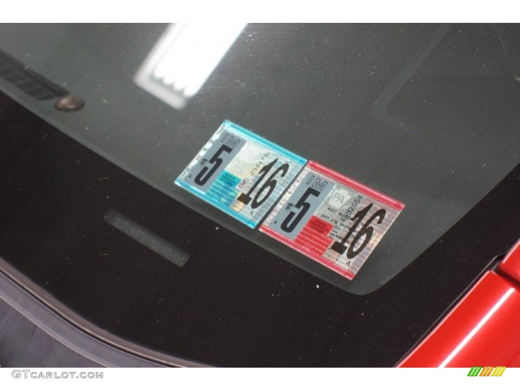 2009 Vibe GT - Red Hot Metallic / Ebony photo #64