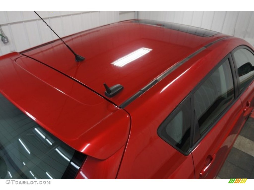 2009 Vibe GT - Red Hot Metallic / Ebony photo #70