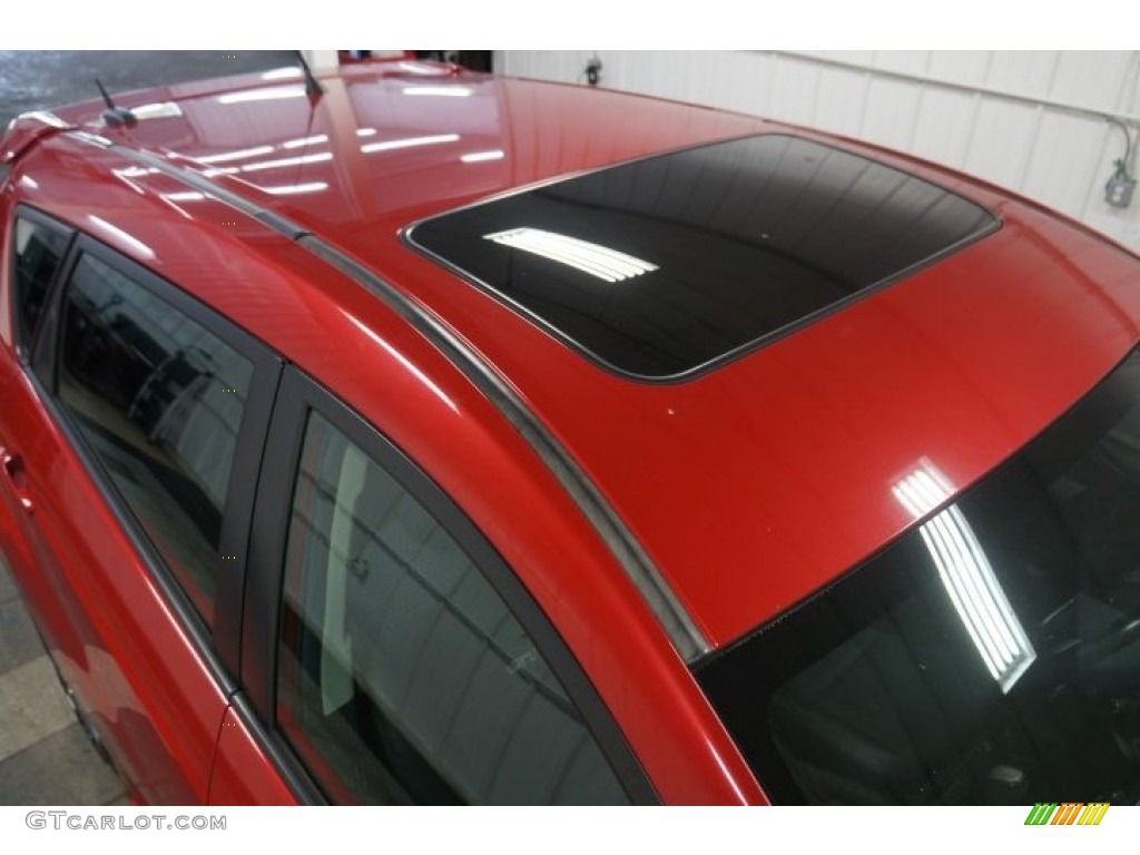2009 Vibe GT - Red Hot Metallic / Ebony photo #72