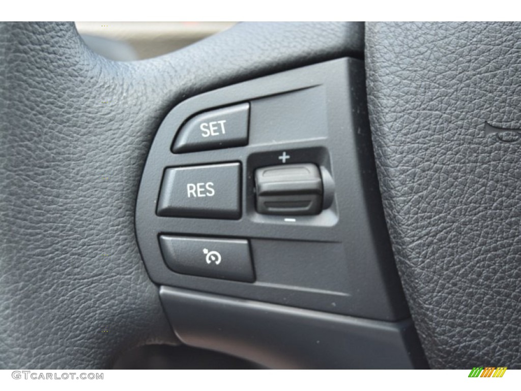 2015 3 Series 320i xDrive Sedan - Alpine White / Black photo #19
