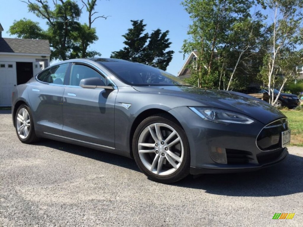 Grey Metallic 2013 Tesla Model S Standard Model S Model Exterior Photo #106621264