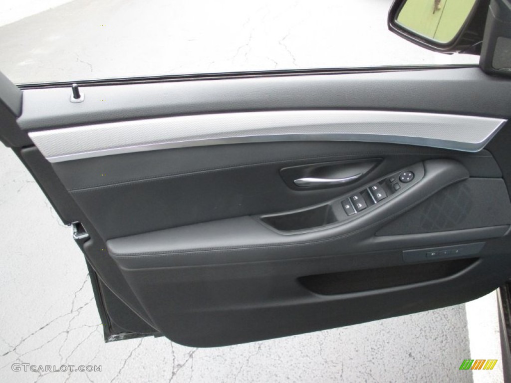 2016 BMW 5 Series 550i xDrive Sedan Black Door Panel Photo #106626304