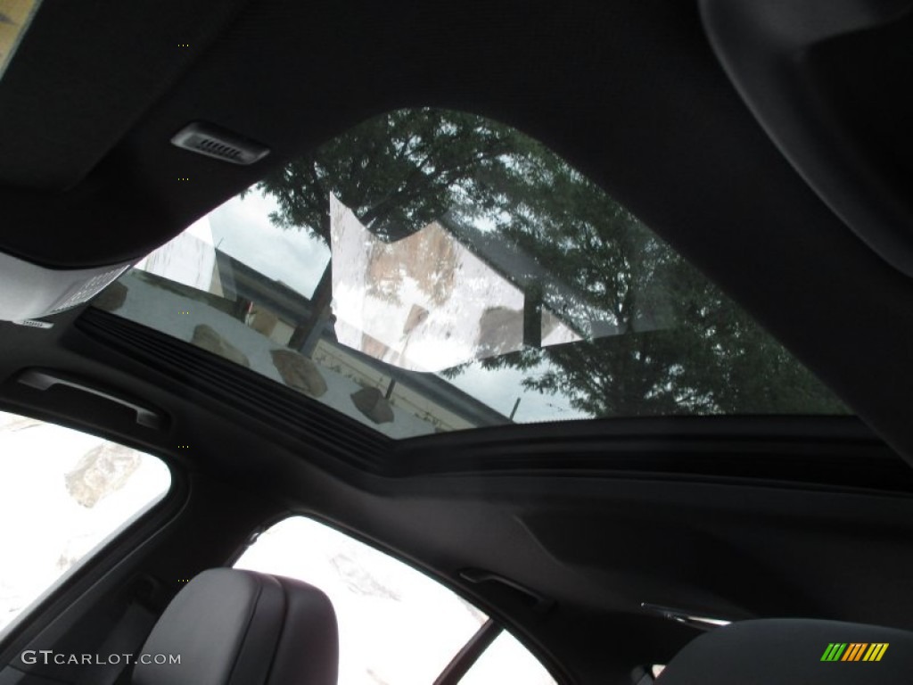 2016 BMW 5 Series 550i xDrive Sedan Sunroof Photo #106626322