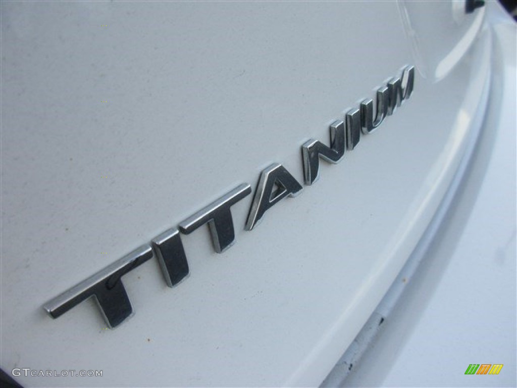 2015 Fiesta Titanium Sedan - Oxford White / Charcoal Black photo #5