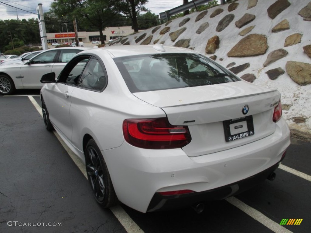 2016 M235i xDrive Coupe - Alpine White / Black photo #4