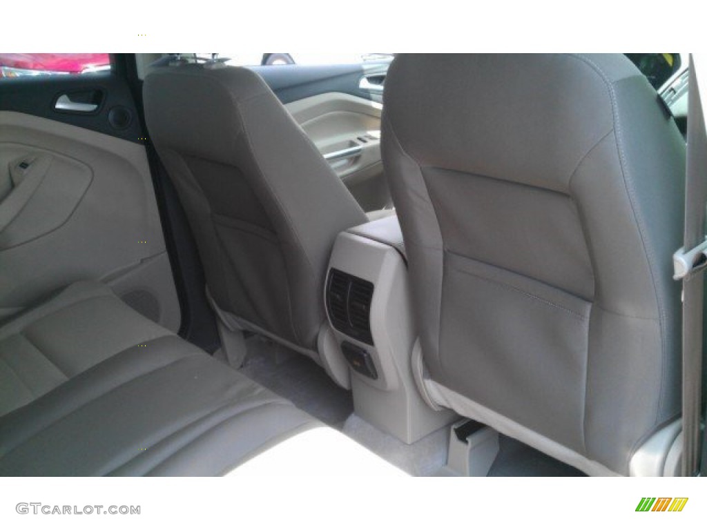 2016 Escape SE - Ruby Red Metallic / Medium Light Stone photo #14