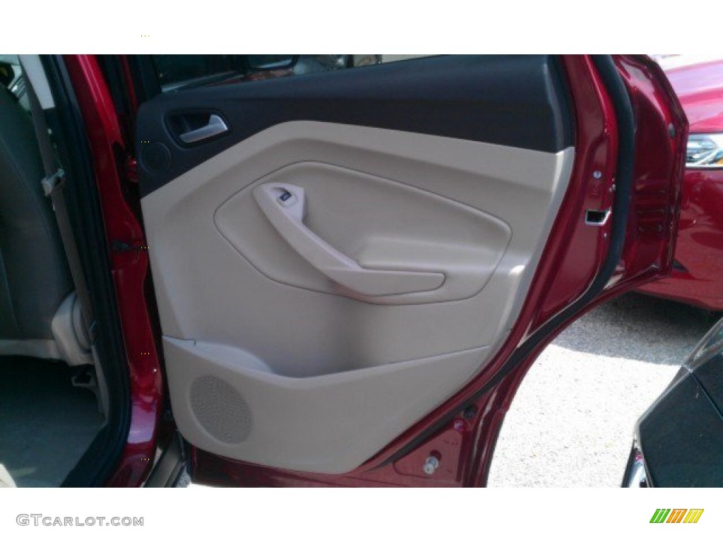 2016 Escape SE - Ruby Red Metallic / Medium Light Stone photo #15