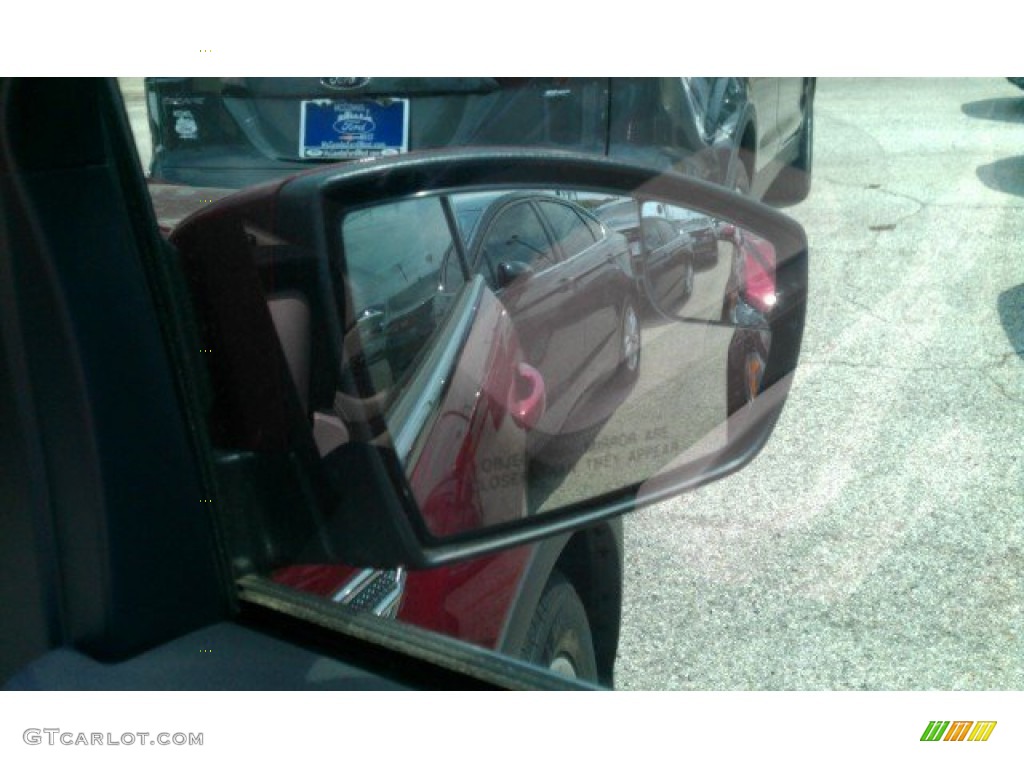 2016 Escape SE - Ruby Red Metallic / Medium Light Stone photo #16