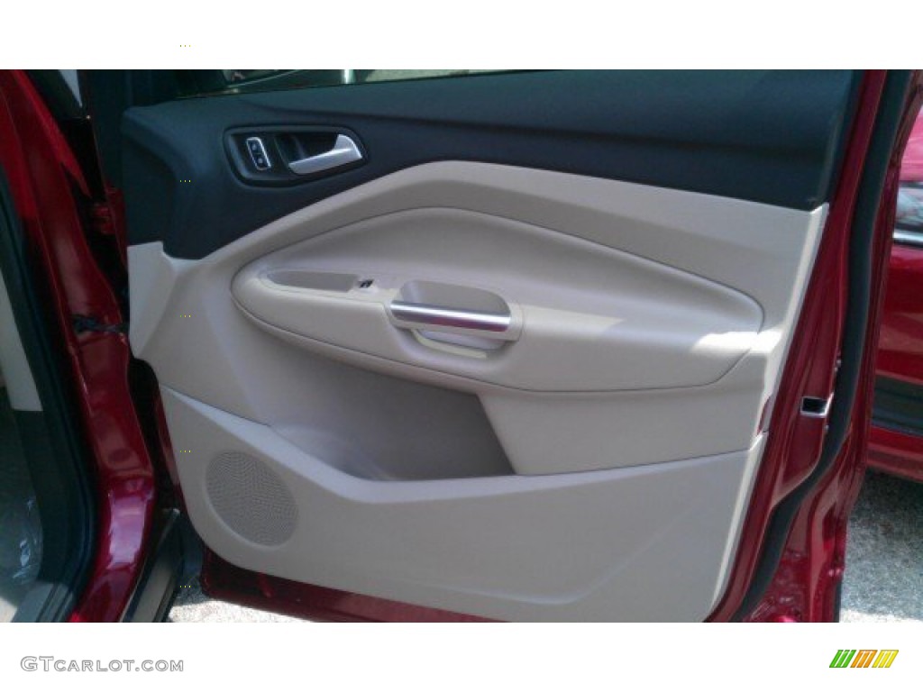 2016 Escape SE - Ruby Red Metallic / Medium Light Stone photo #17